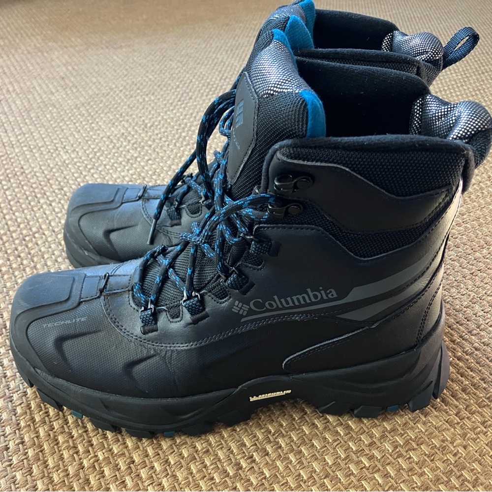 Columbia Men’s Waterproof Bugaboot Plus IV size 11 Like New